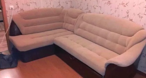 Перетяжка углового дивана. Ахтубинск